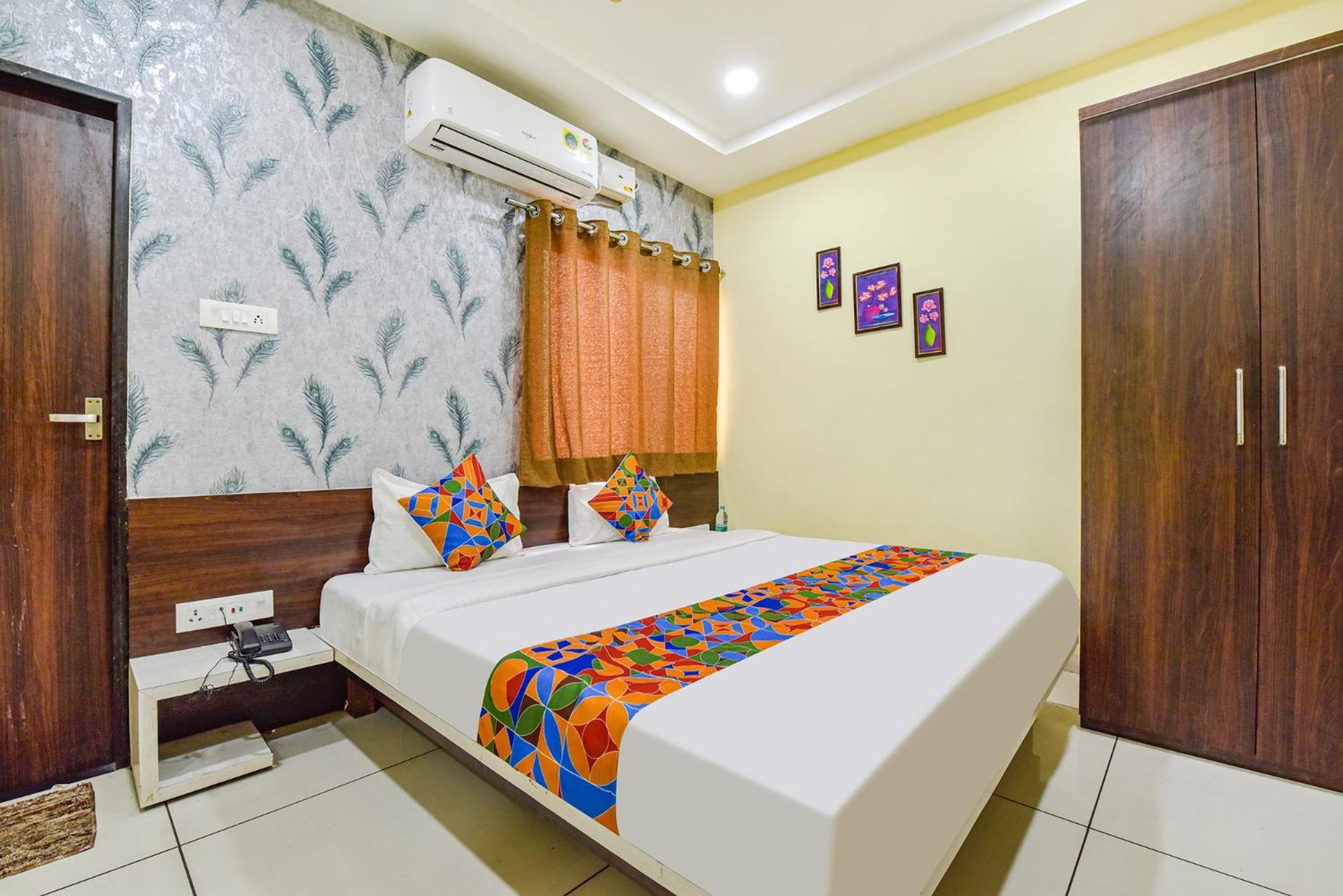 Fabexpress A2 And Restro Hotel Indore Exterior foto