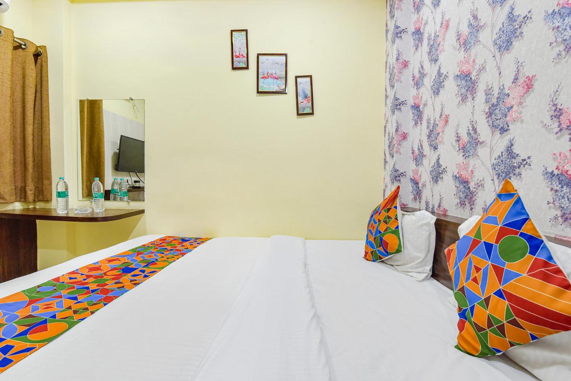 Fabexpress A2 And Restro Hotel Indore Exterior foto